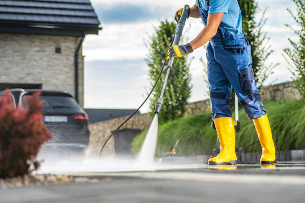 Best Parking Lot and Garage Cleaning  in Spring Lake Park, MN
